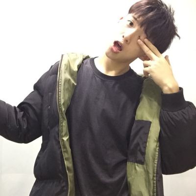 微信头像男帅气高清 就是一个字帅帅帅