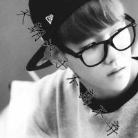 微信头像exo带字男生,好看的exo头像带字男生