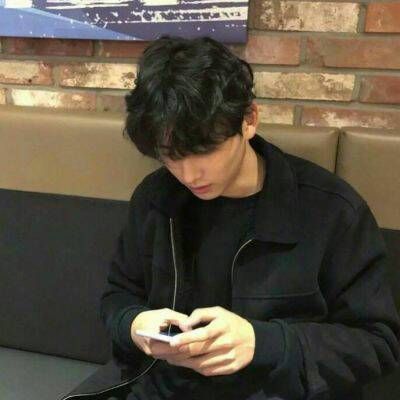 高冷男头像_高清帅气高冷的男生