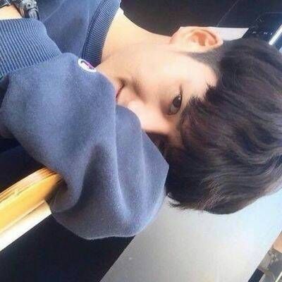 高冷男头像_高清帅气高冷的男生