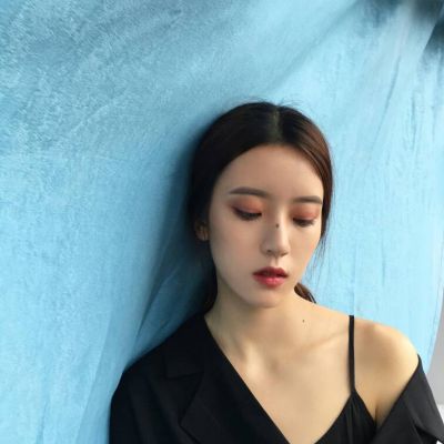 微信头像女生冷酷帅气_帅气女生酷酷哒