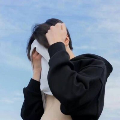 高冷头像男_帅气的高冷孤独少年