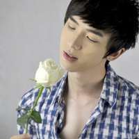 微信头像男生生活照