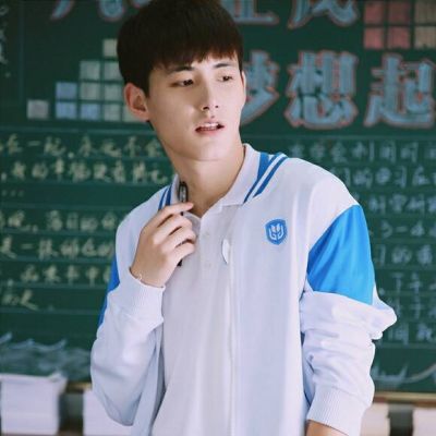 高冷男头像_高清帅气高冷的男生