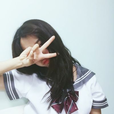 年轻女孩头像微信头像 爱慕女孩年轻时的容颜