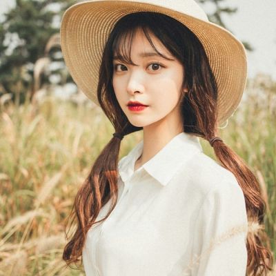 年轻女孩头像微信头像 爱慕女孩年轻时的容颜