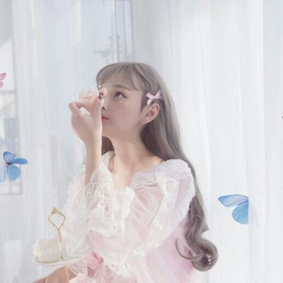 年轻女孩头像微信头像 爱慕女孩年轻时的容颜