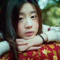 小清新女生微信头像_爱总是在最深时落下帷幕