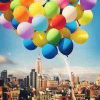 手里牵着气球的头像图片