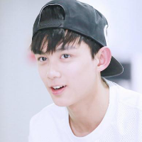 高冷男神头像 三分高冷七分帅