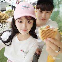 时尚大气高调秀恩爱的情侣