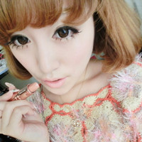 微信头像女生可爱卷发 时尚卷发娇俏可爱有魅力