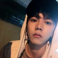 真人帅哥头像图片_帅气逼人的帅哥头像真人版