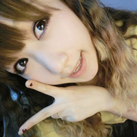 微信头像女生可爱卷发 时尚卷发娇俏可爱有魅力