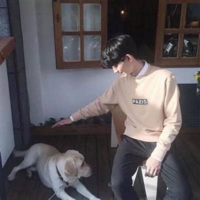 男生帅气照片头像_莫名的帅气