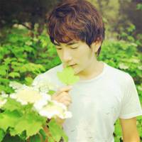 男生头像清新帅气头像