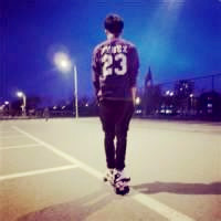 微信头像男生背影落寞