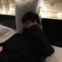 帅酷男头像 生活中微露脸帅酷男生