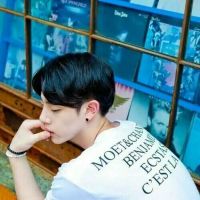 真人帅哥头像图片_帅气逼人的帅哥头像真人版