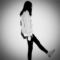 伤感背影女生头像 一个女人伤感孤独的背影