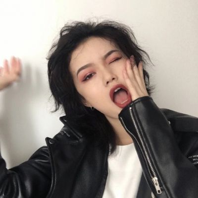 潇洒帅气女生头像 够潇洒够帅气的随性女生