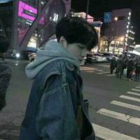 15岁左右男生照片头像 15岁左右的帅气男生