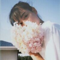 微信头像女捧花_我是等浇水的情花