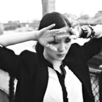 好看女的黑白明星头像图片 很酷很拽时尚高冷范儿