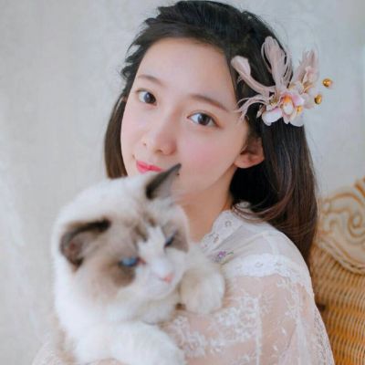 森系小清新女头像_森系清新美是心灵的觉醒