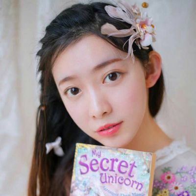 森系小清新女头像_森系清新美是心灵的觉醒