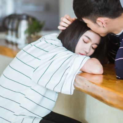 亲密情侣头像一对两张 亲密爱人