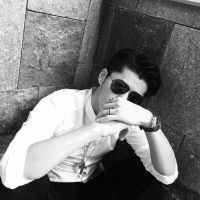 黑白帅哥图片头像 我爸他的儿子最帅