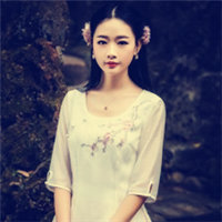 女生复古画风头像_好看风格复古的女子头像图片