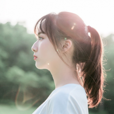 很清纯的女生头像 清纯美眉