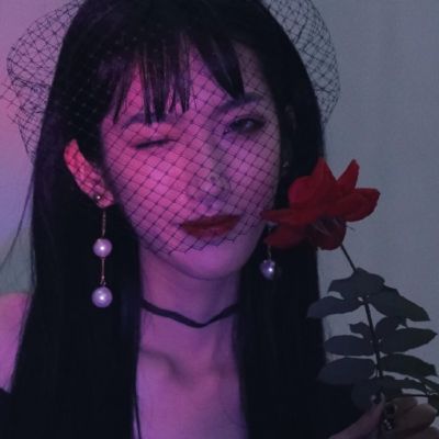 潇洒帅气女生头像 够潇洒够帅气的随性女生