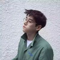 真人头像帅气高清 阳光帅气男