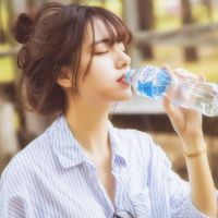 丸子头可爱女生头像_爱丸子头尽显少女气息