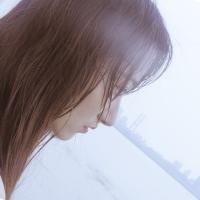 唯美意境长发女生头像_你是藏在我心底的记忆