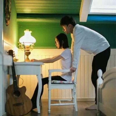 亲密情侣头像一对两张 亲密爱人