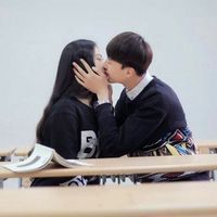 浪漫双人情头 三分爱七分依赖十分爱