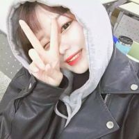 可爱搞怪女生头像 萌妹子搞怪模样真可爱