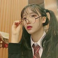 可爱搞怪女生头像 萌妹子搞怪模样真可爱