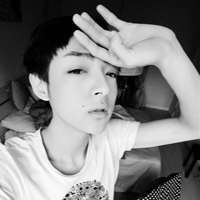 好看的微信头像黑白男生帅气