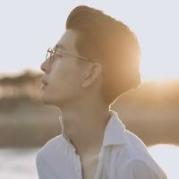 帅气男生头像侧脸_轻熟男生完美侧脸俊朗帅气