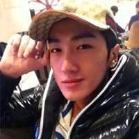 高傲男生头像,冷漠的高傲头像男生图片