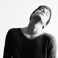 好看的微信头像黑白男生帅气