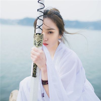 唯美意境的女孩头像 青春美少女