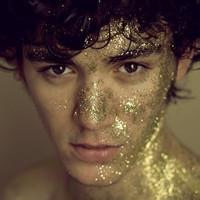 不落世俗个性十足的男生图片头像