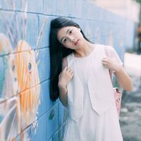 如山中清风 女生清纯美丽头像