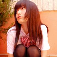 微信头像女生可爱穿校服_女生穿校服清纯模样